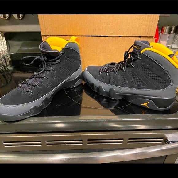 Jordan 9 “Dark Knight” size 13 - Picture 1 of 4